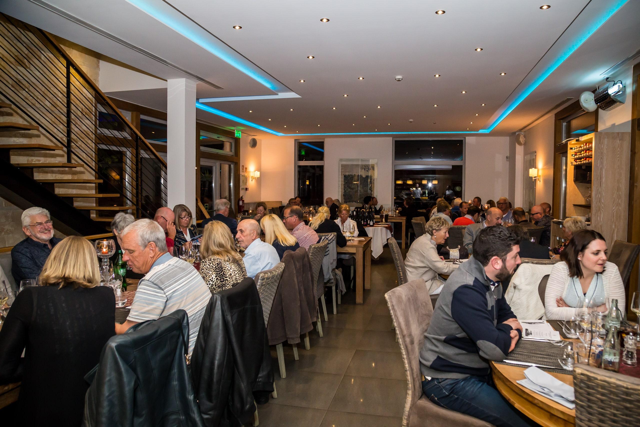 EJV-59-min wine tasting event